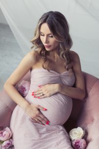 Classy, elegant, and dreamy maternity photography Toronto, dreamy, goddess, pink maternity dress